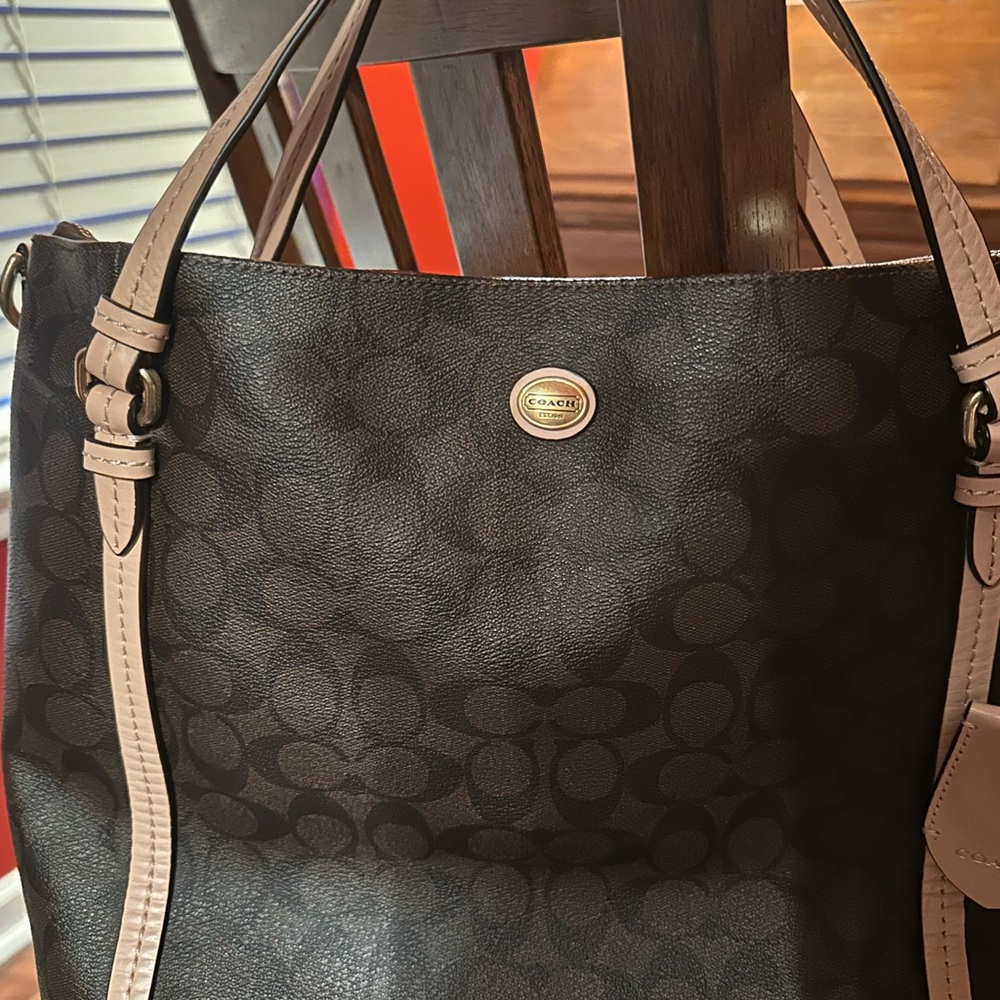 Coach Brown Shoulder Bag with Signature Design